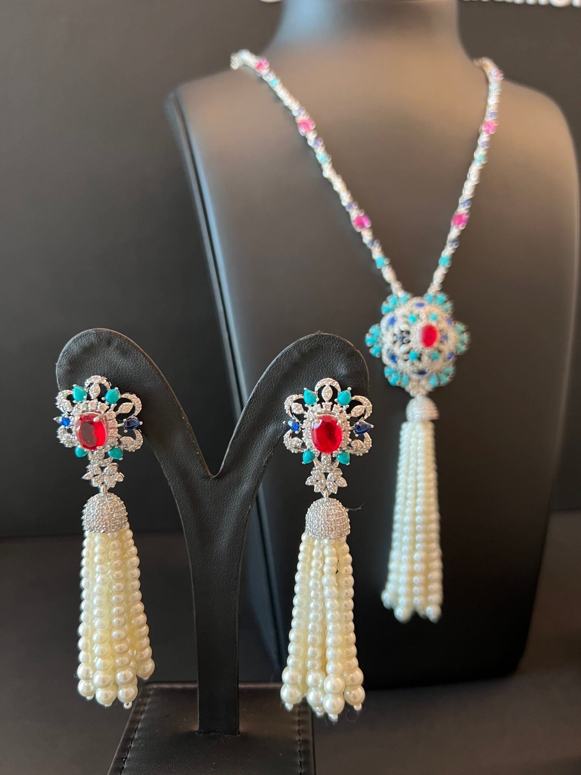 NADYA 2 | PEARLS & TURQUOISE & RED