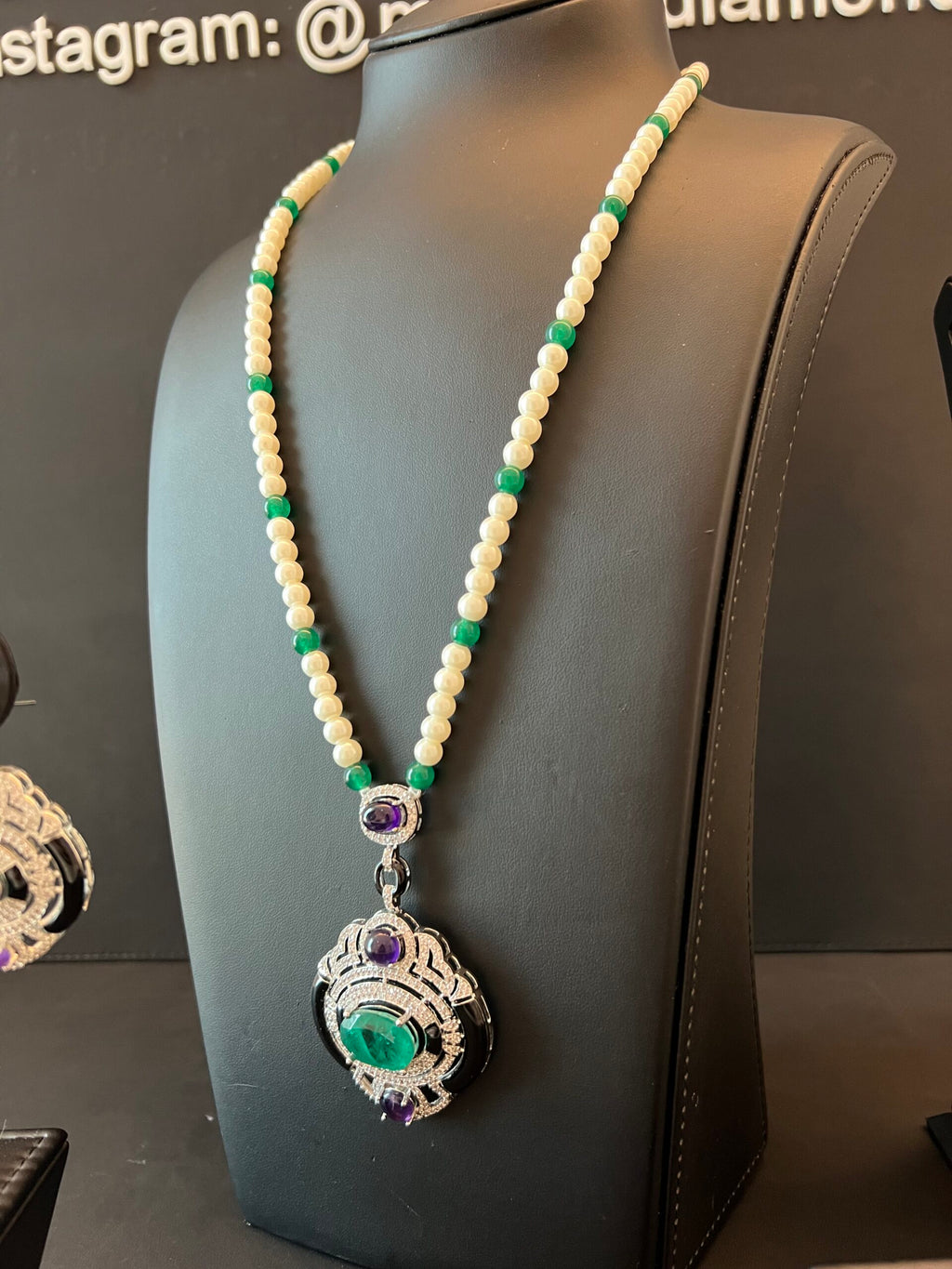 ALZAHIA | PEARLS & PURPLE & GREEN