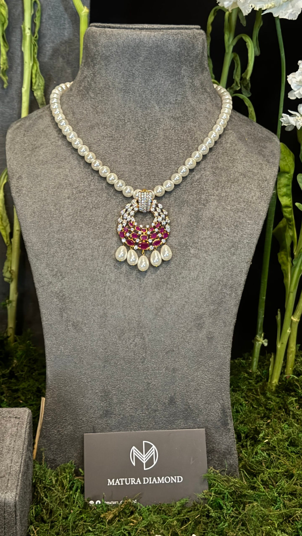 RUBY 003 | SILVER & GOLDEN