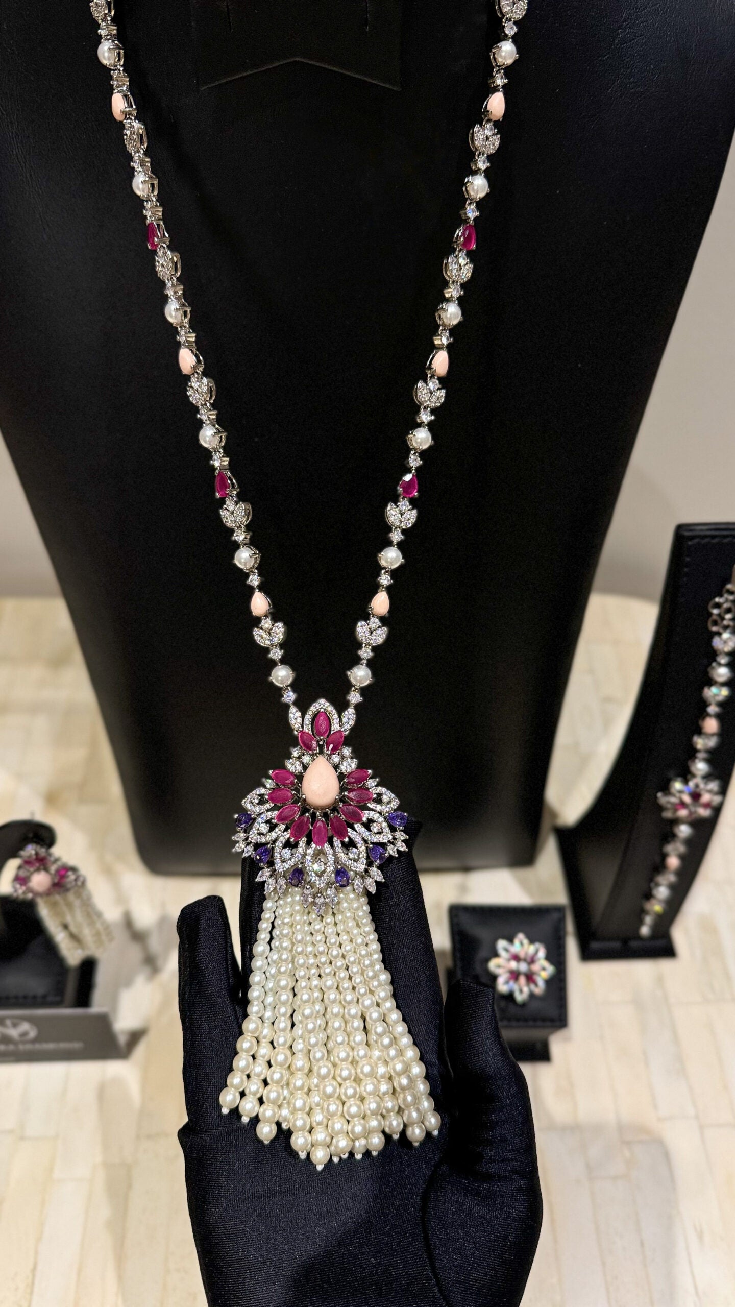 AL HOSN | PEARLS & PINK & PURPLE