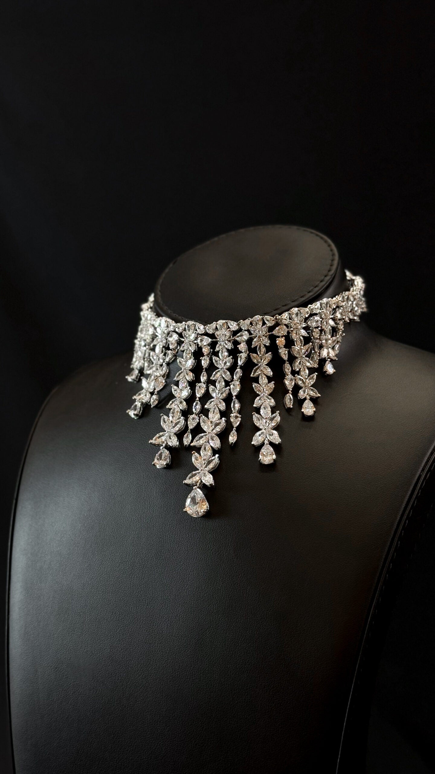 CHOKER ALBARSHA | WHITE